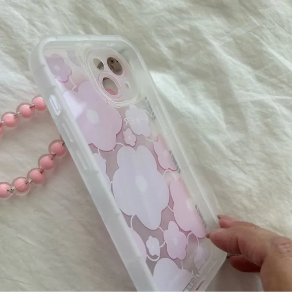 Brand new IPhone 14 Phone Case and Strap - Picture 9 of 9